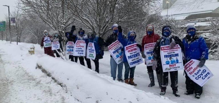 Striking Tenet nurses